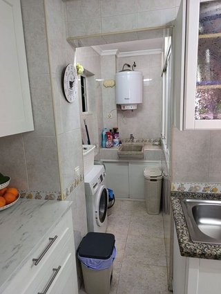 Piso en venta en Playa de la Fontanilla en Marbella