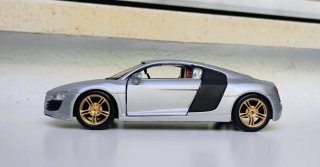 Audi R8 maqueta coche 1/24 gris plata metalizado