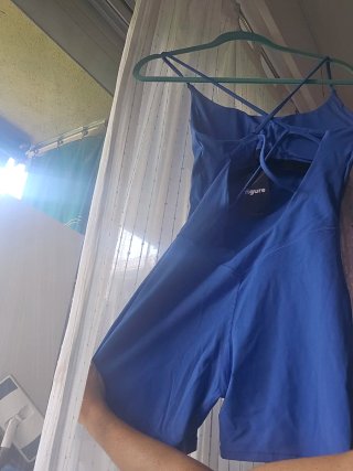 Mono deportivo elástico corto