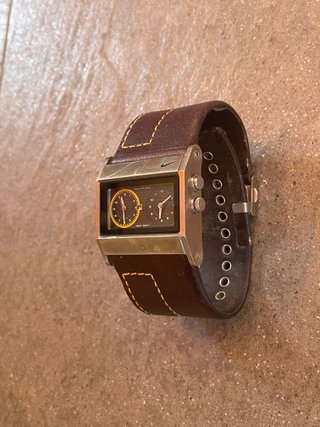 Reloj Vintage Nike Doble Esfera Marrón