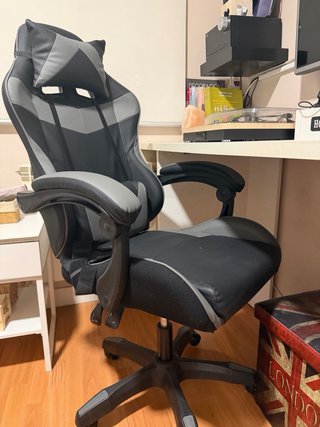 Silla gaming ergonómica con cojines