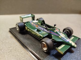 Coche a escala Martini Lotus 79 (1979)