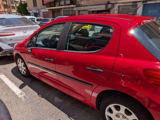 Peugeot 207 1.4i Urban - Gasolina - 5 Puertas
