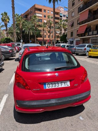 Peugeot 207 1.4i Urban - Gasolina - 5 Puertas