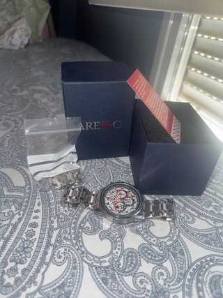 Reloj AREZZO Plata y Rojo