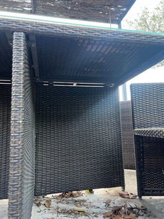Mesa de jardín y sillas ratán + cristal