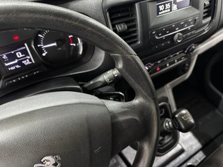Peugeot EXPERT 2.0 BlueHDi 120 Premium L2 (2022)