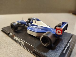 Tyrrell 019 1990 Escala 1:43