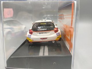 Peugeot 208 T16 Scaleauto