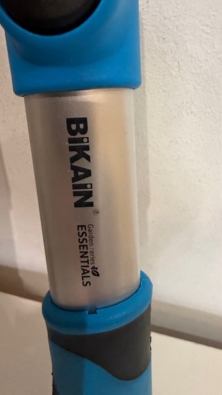 Tijeras cortasetos BKAIN