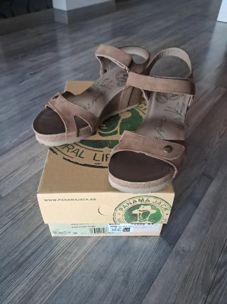 Sandalias Panama Jack Marrón Talla 36 SIN ESTRENAR