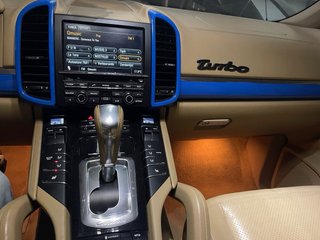 Porsche Cayenne 2011