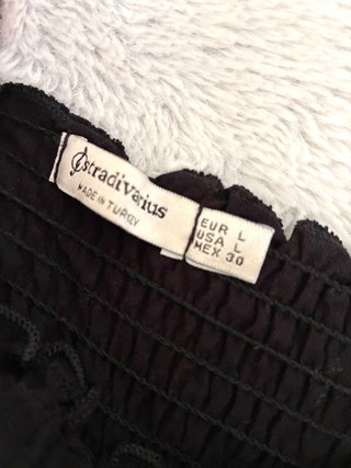 Top negro Stradivarius