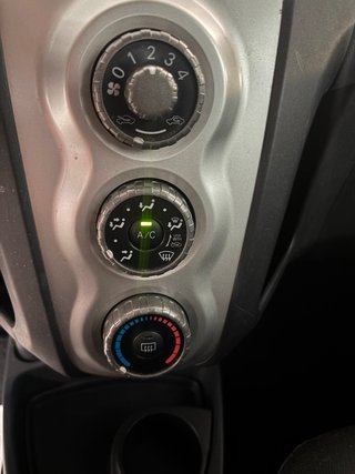 Toyota Yaris 2008