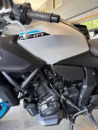 Yamaha MT-07 Naked Azul/Gris