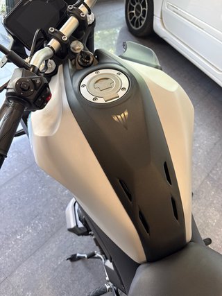 Yamaha MT-07 Naked Azul/Gris