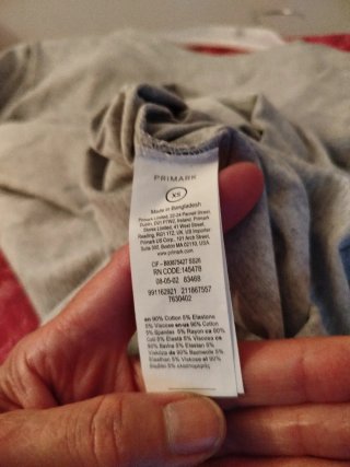 Camiseta gris Primark ,Talla XS