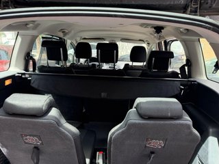 Peugeot 5008 2012
