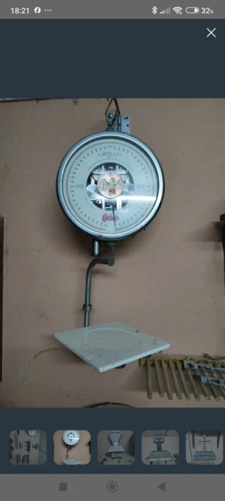 Balanza antigua de cocina