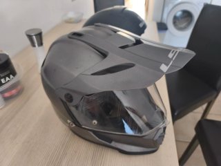 Cascos Moto L52 y Shark