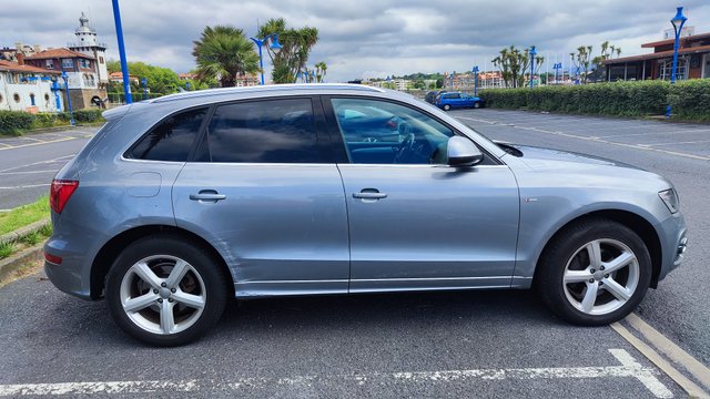 AUDI Q5 3.0 TDI QUATTRO S TRONIC