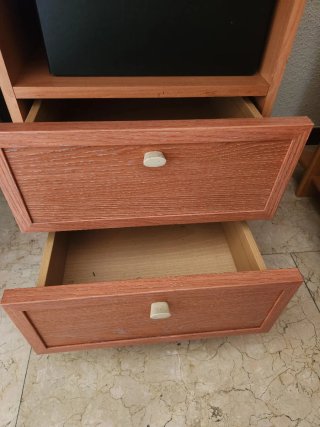 Mesa escritorio con estanteria