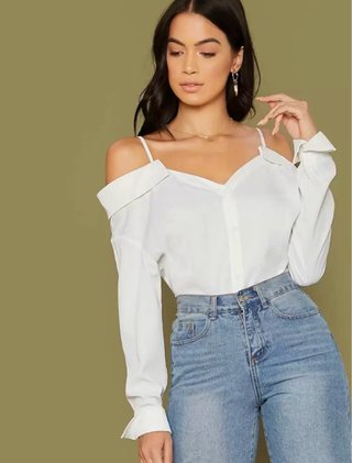 Blusa SHEIN blanca tirantes hombros caídos