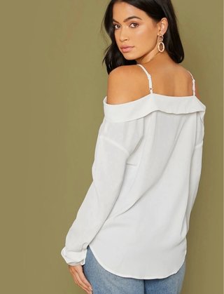 Blusa SHEIN blanca tirantes hombros caídos
