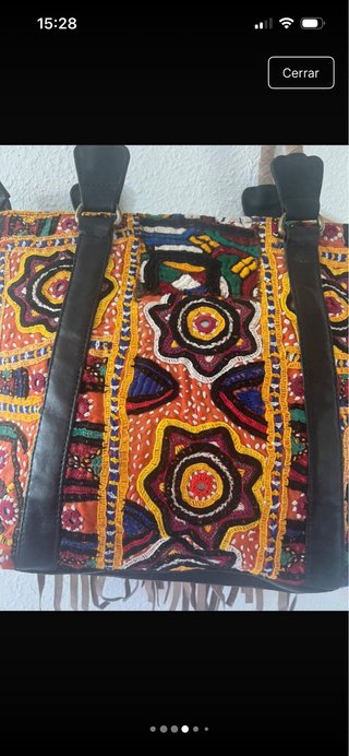 Bolso Banjhara bordado con flecos