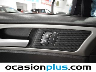 Ford Mondeo 2.0 Híbrido Sedan Vignale Hev Auto 137 kW (187 CV)