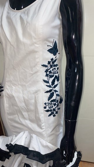 Traje de flamenca blanco y negro TALLA 40