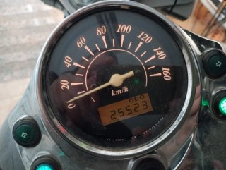 Suzuki Intruder 250 LC Classic Negra
