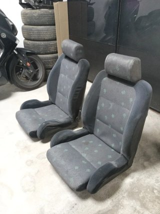 Asientos Renault Clio S1 (2 unidades)