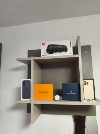 Estantería modular beige y gris