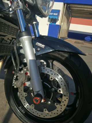 Suzuki GSX-R 600 Naked Roja/Plata