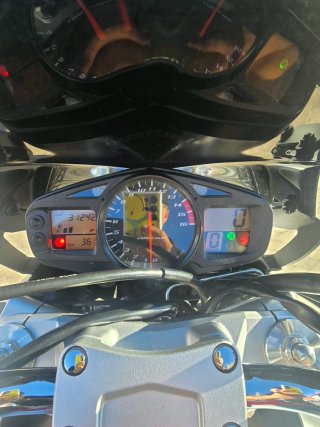Suzuki GSX-R 600 Naked Roja/Plata