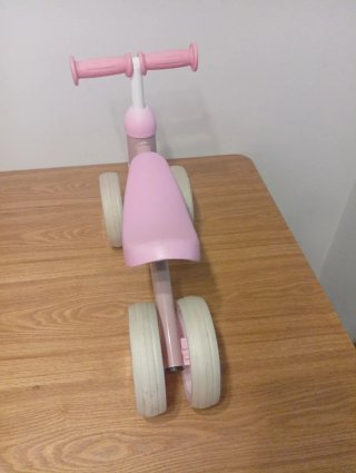 Bicicleta correpasillos rosa Ataababy