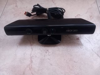 Sensore di movimento Kinect per Xbox 360 Microsoft
