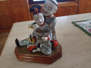 Figura de porcelana china