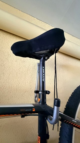 Bicicleta KTM de montaña