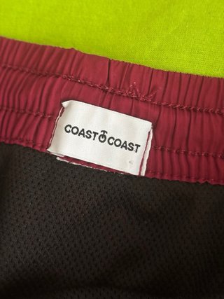Bañador corto rojo