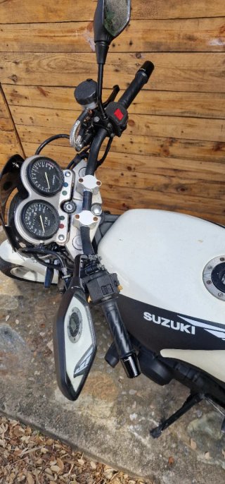 Suzuki GS500E limitada 41.310km