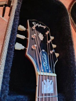 Epiphone J200 Acústica, NUEVA!