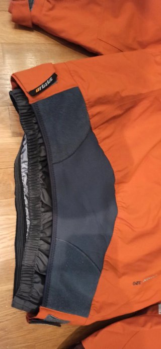 Anorak de kayak naranja