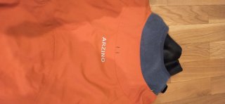 Anorak de kayak naranja
