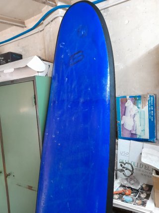 Tabla de surf azul