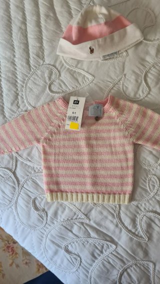 Conjunto Bebé Touca e camisola para recém nascidos