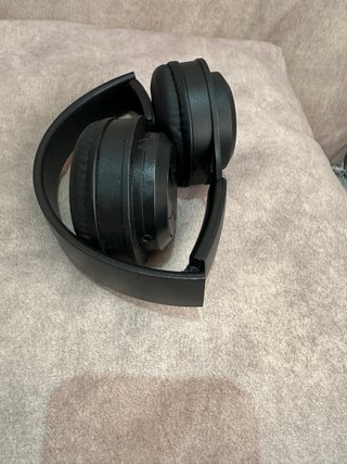 Auriculares Inalámbricos Negros Sin Usar