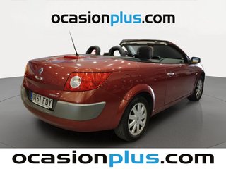 Renault Megane Confort Dynamique Coupe Cabrio 1.6i 62 kW (84 CV)