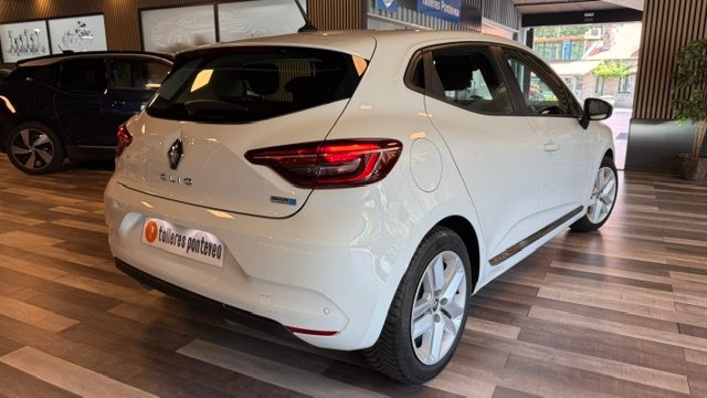 Renault Clio 2022, foto 9